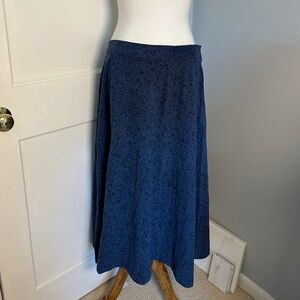 LL Bean Long 100% Cotton skirt, Blue with black floral print, Large petite